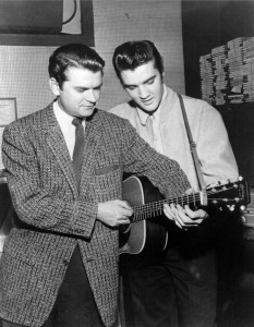 sam-and-elvis