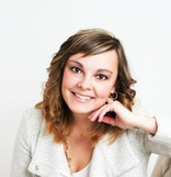 Episode #136: Thais Sky: Chatting With Coach Thais!
