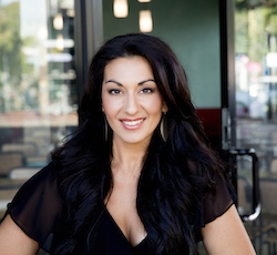 Episode #435: Giovanna Capozza: The Art of the Enrollment Call